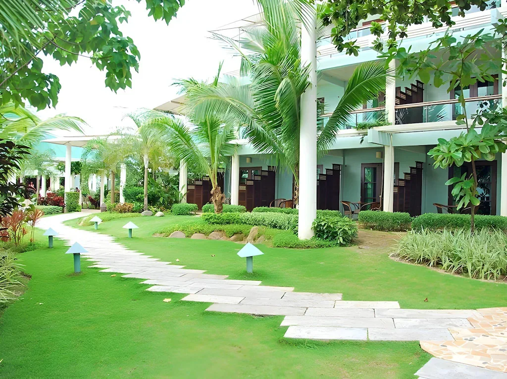 Camayan Beach Resort photo 6