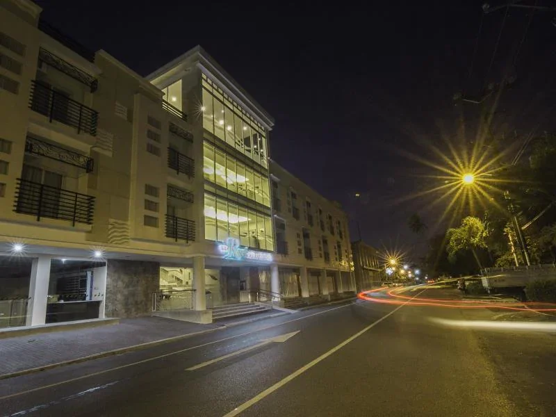 The Reef Hotel and Residences photo 3