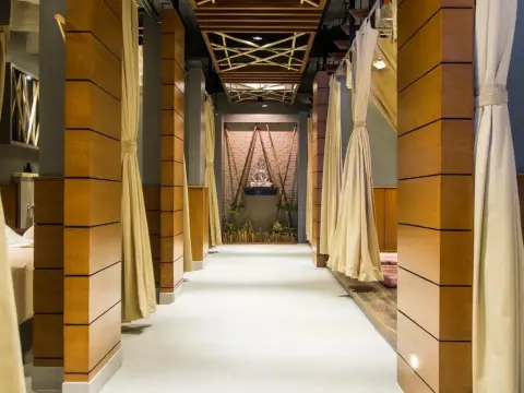 Mansion Garden Hotel photo