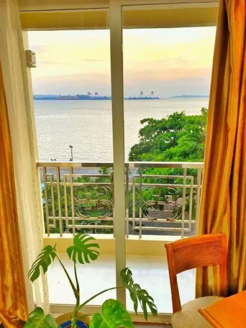 Subic Grand Harbour Hotel photo
