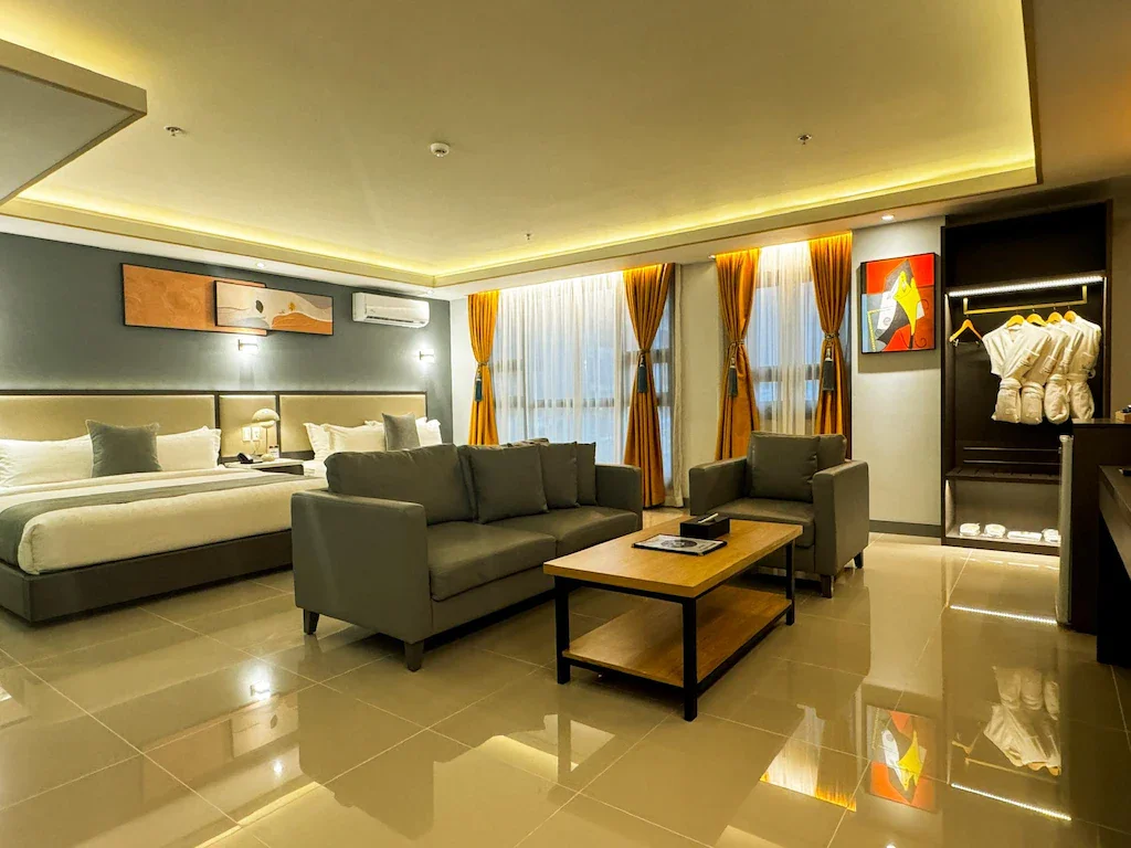 Subic Riviera Hotel & Residences photo 9