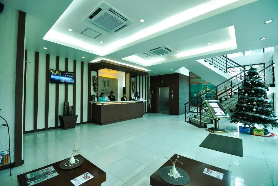 Terrace Hotel photo 2